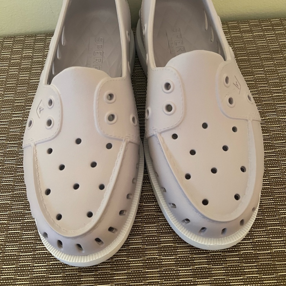 Sperry float water boat shoes  size 7